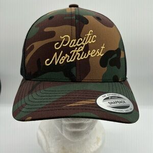 NWT PACIFIC NORTHWEST Script Curved Bill Trucker Cap/Hat Camo/Black Mesh